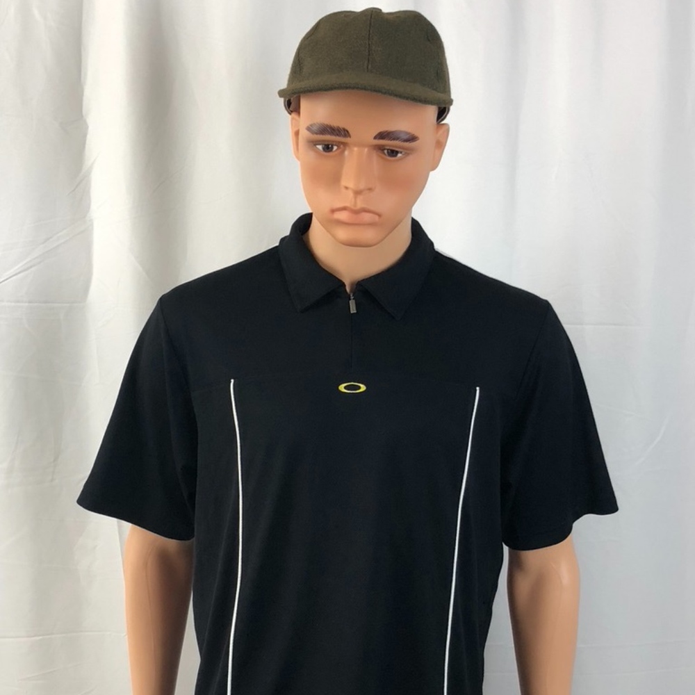 OAKLEY MEN'S SHORT SLEEVE DRESS SHIRT SIZE L